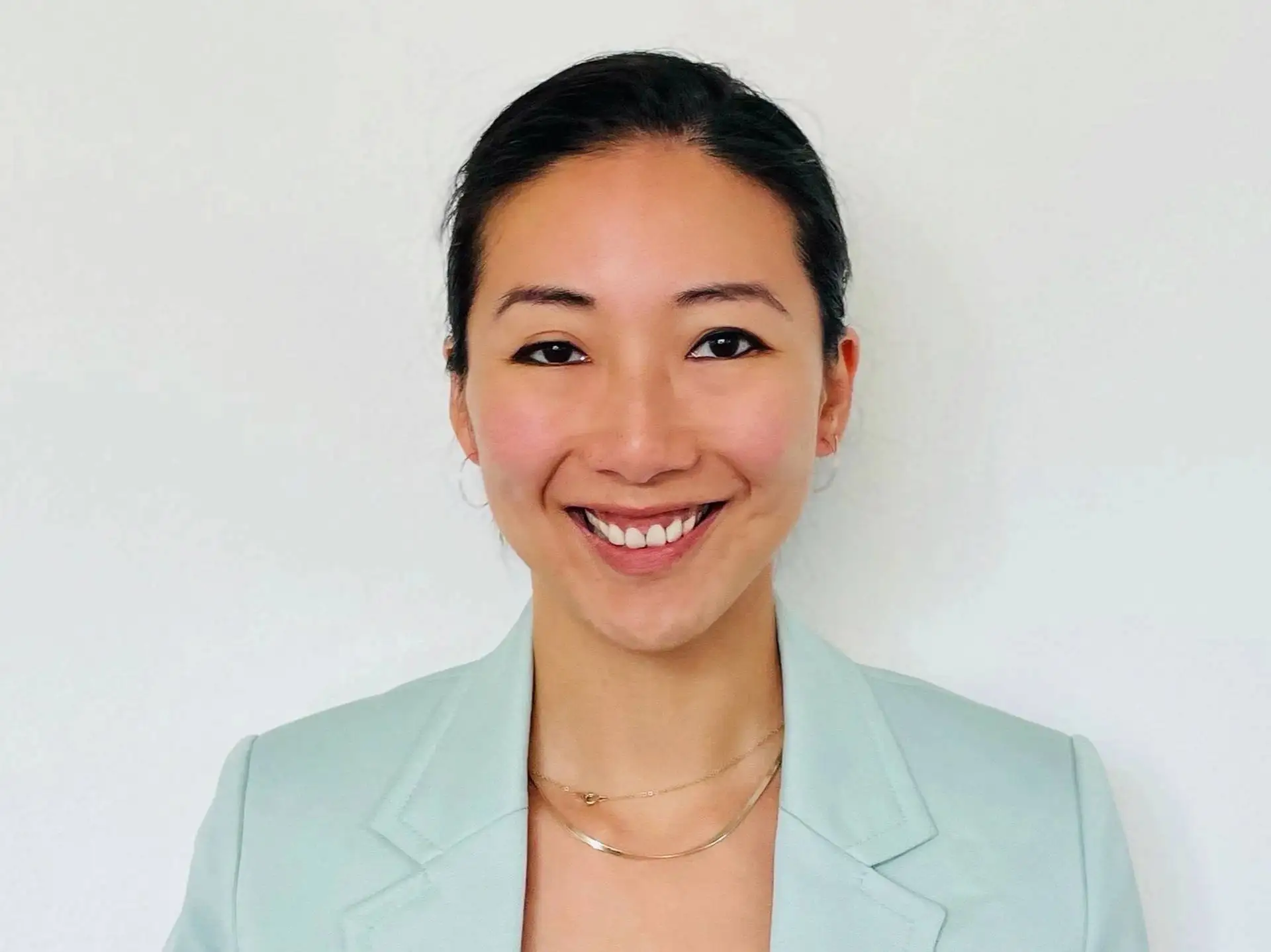 【Jacqueline Kwok】简介：加密货币领域业务发展专家